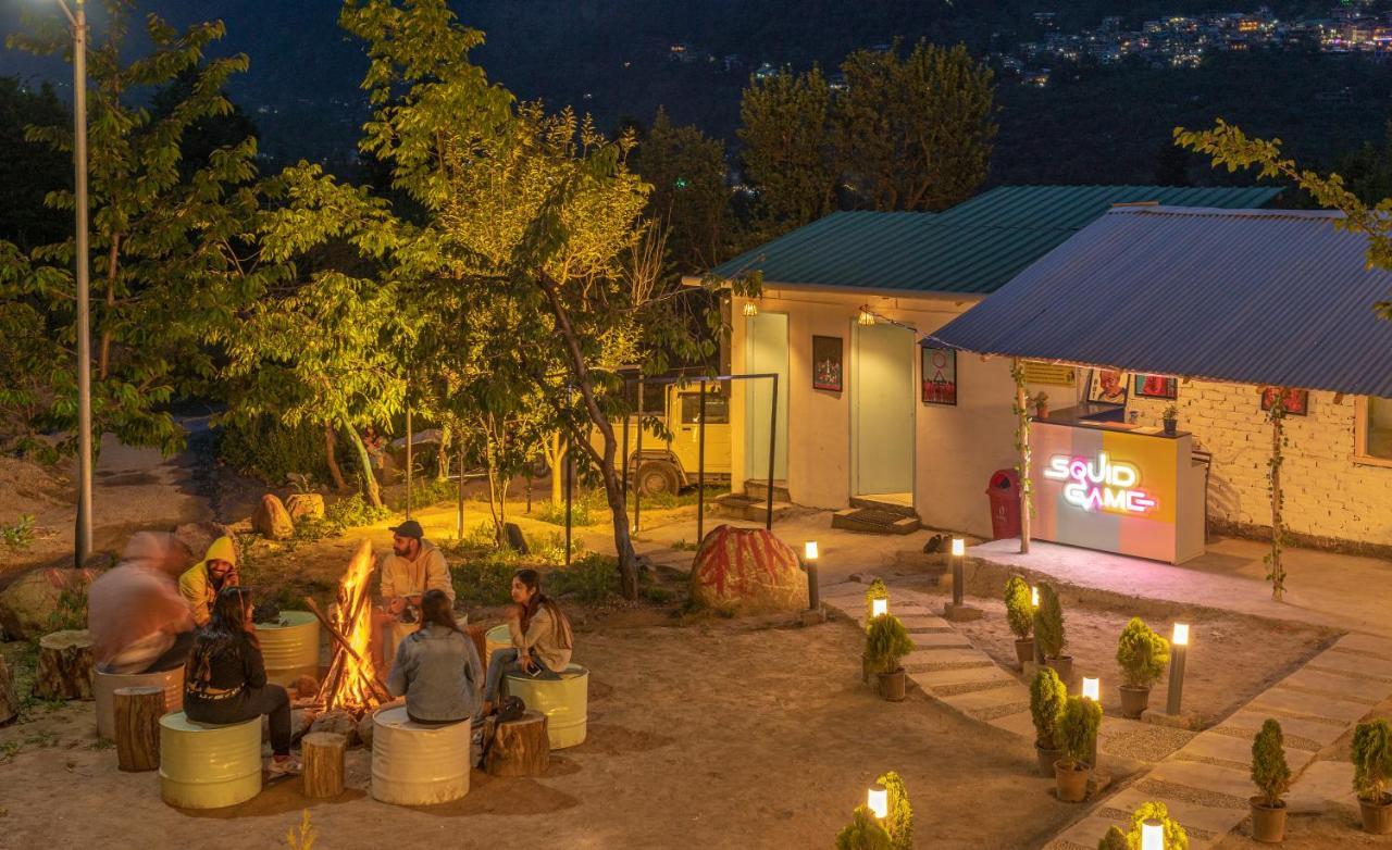Whoopers Hostel Manali Bagian luar foto