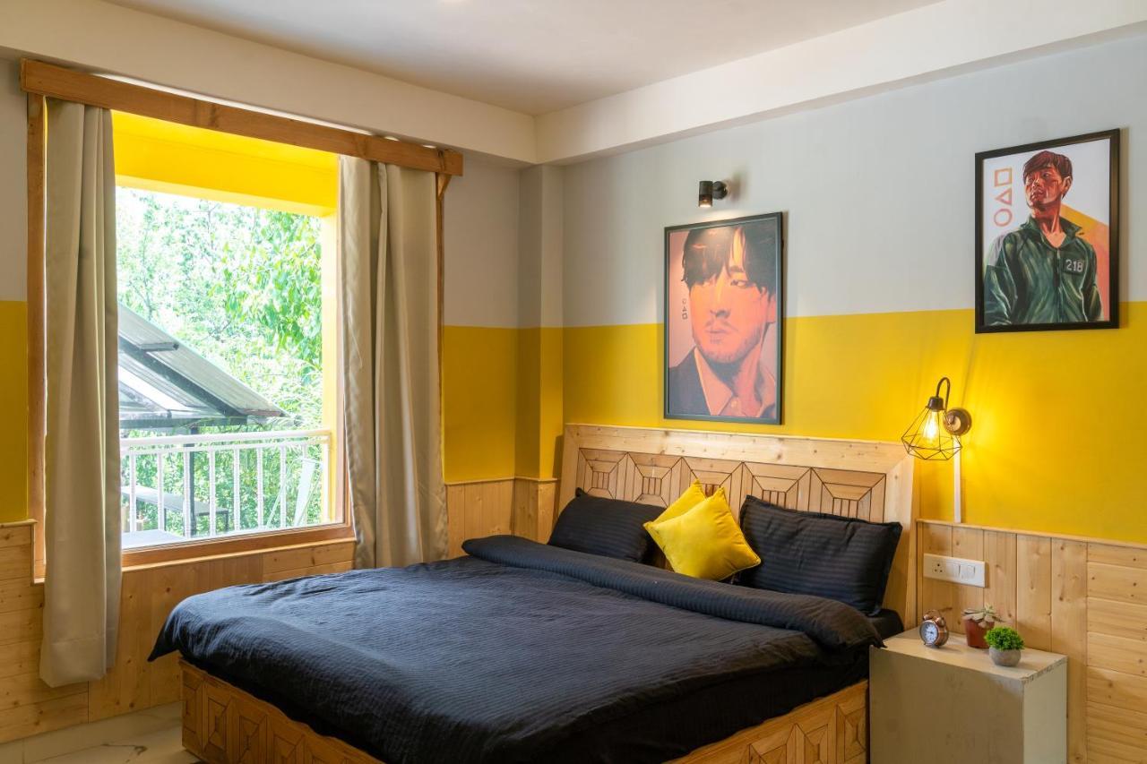 Whoopers Hostel Manali Bagian luar foto