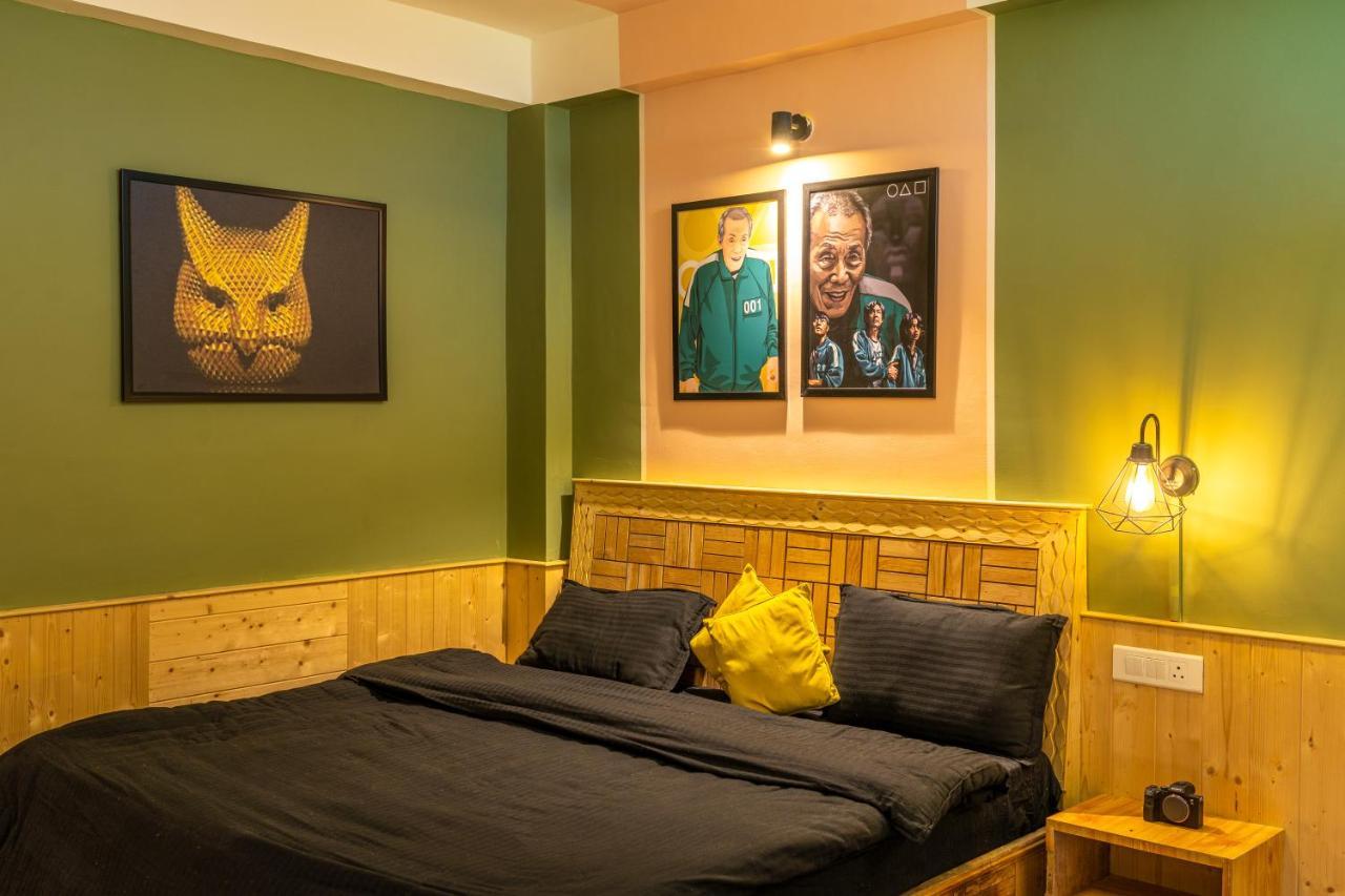Whoopers Hostel Manali Bagian luar foto